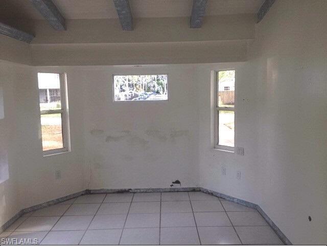 SAN CARLOS PARK - Residential