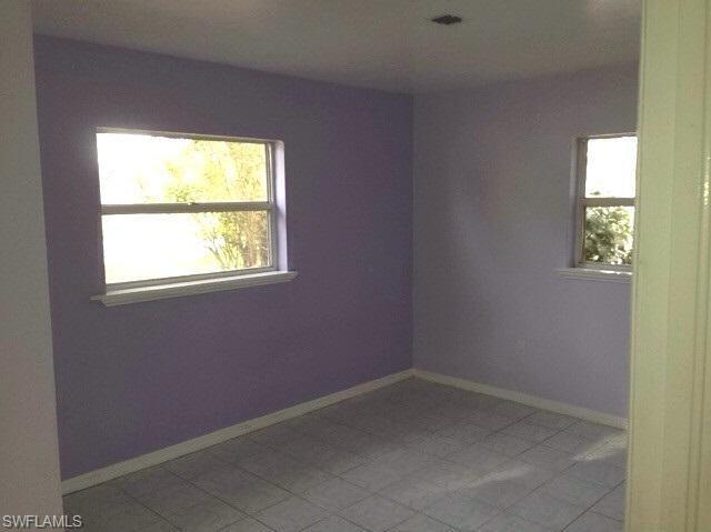 SAN CARLOS PARK - Residential