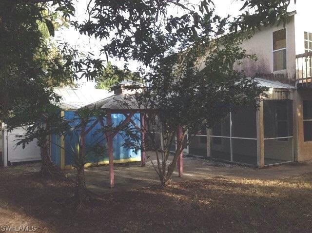 SAN CARLOS PARK - Residential