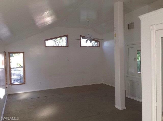 SAN CARLOS PARK - Residential