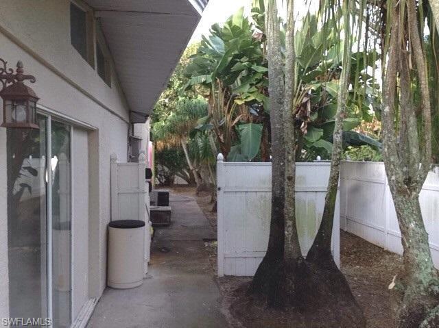 SAN CARLOS PARK - Residential