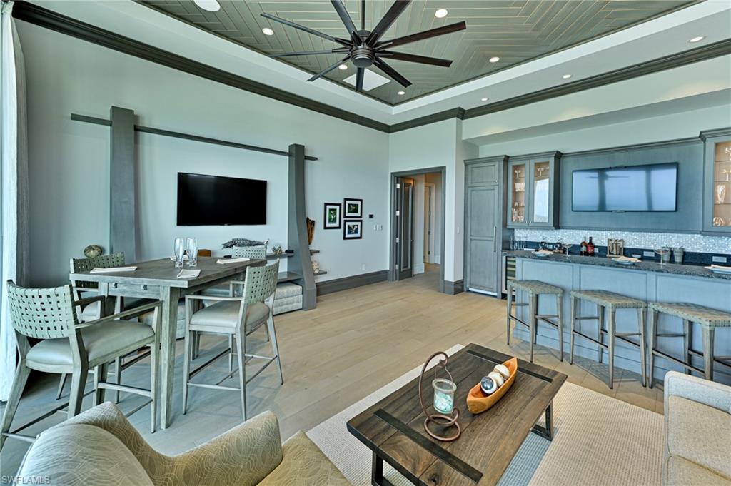 BONITA BEACH - Residential