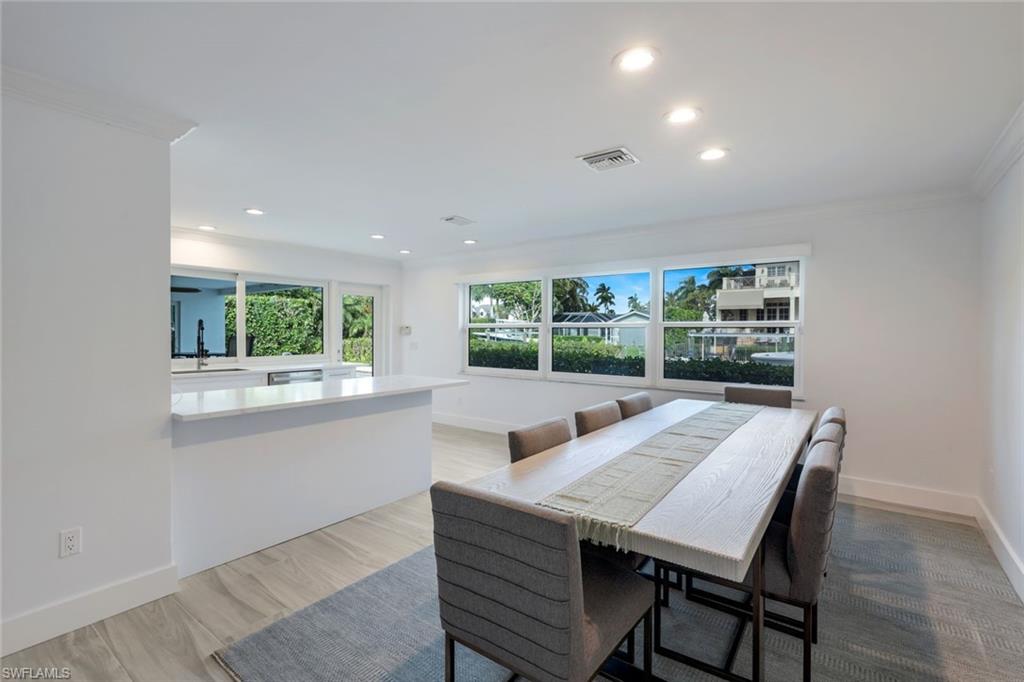ROYAL HARBOR - Residential