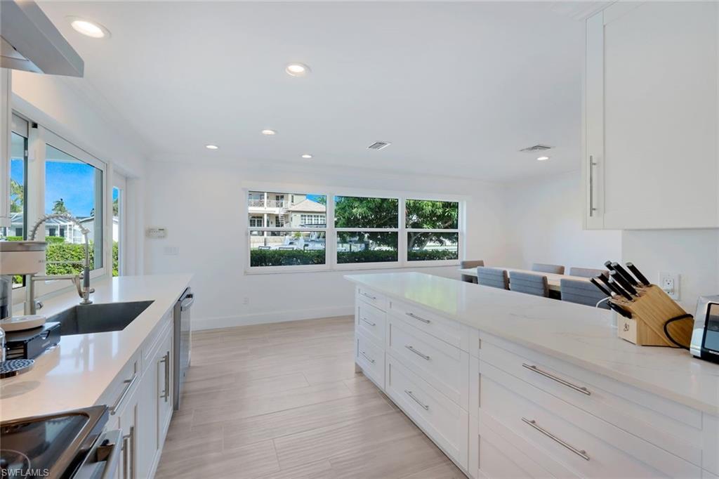 ROYAL HARBOR - Residential