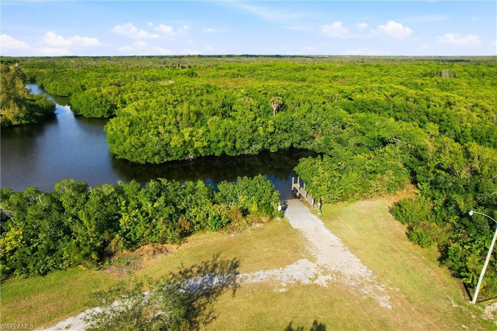 YACHT CLUB COLONY - Residential