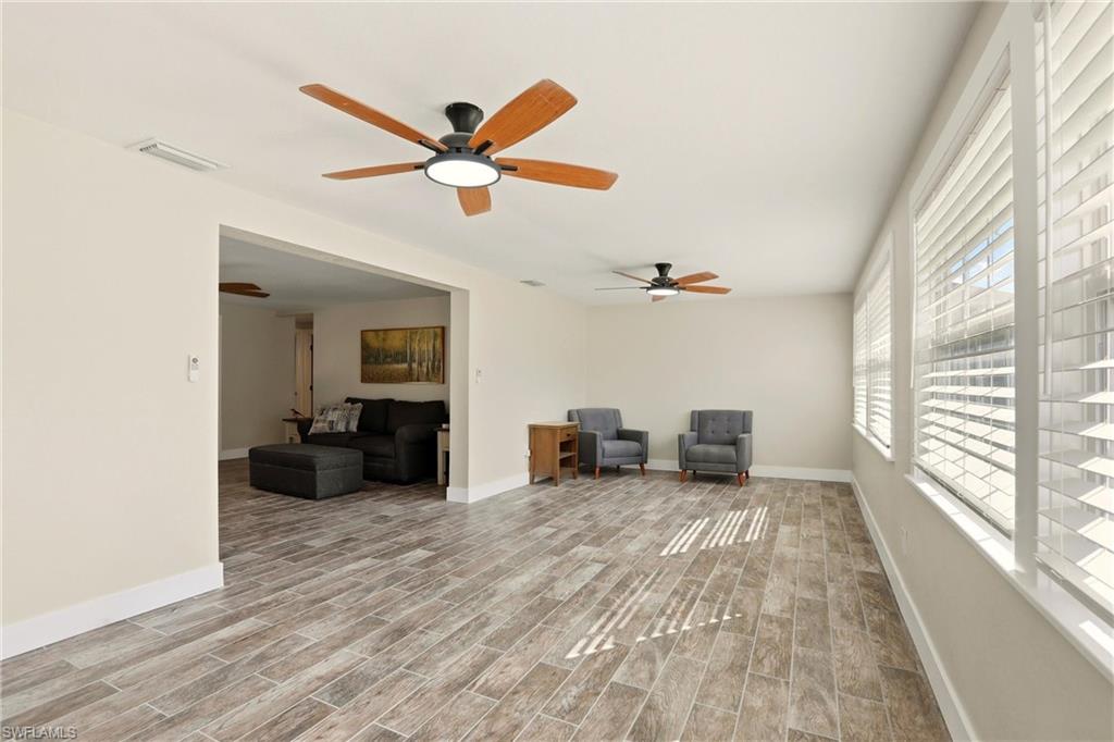 YACHT CLUB COLONY - Residential