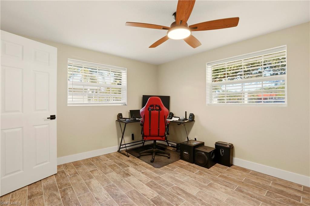 YACHT CLUB COLONY - Residential