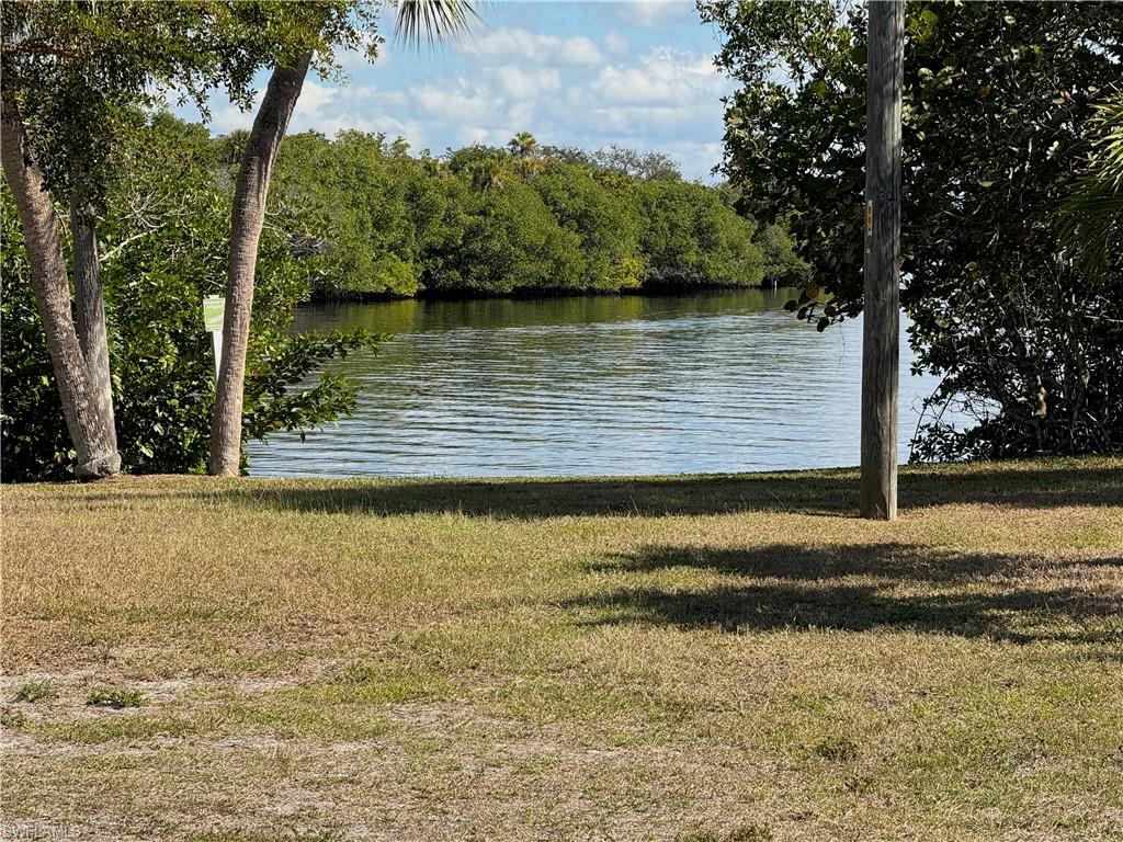 YACHT CLUB COLONY - Residential