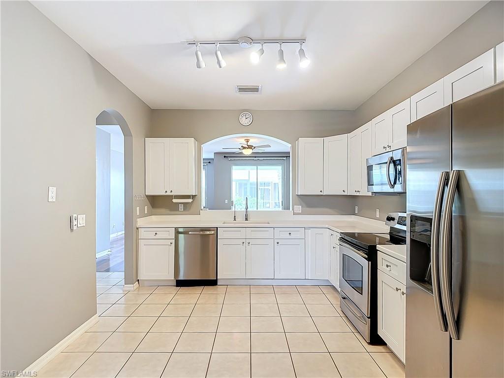 HEATHERSTONE - Residential