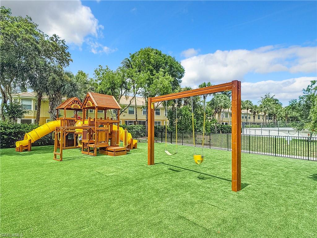 HEATHERSTONE - Residential