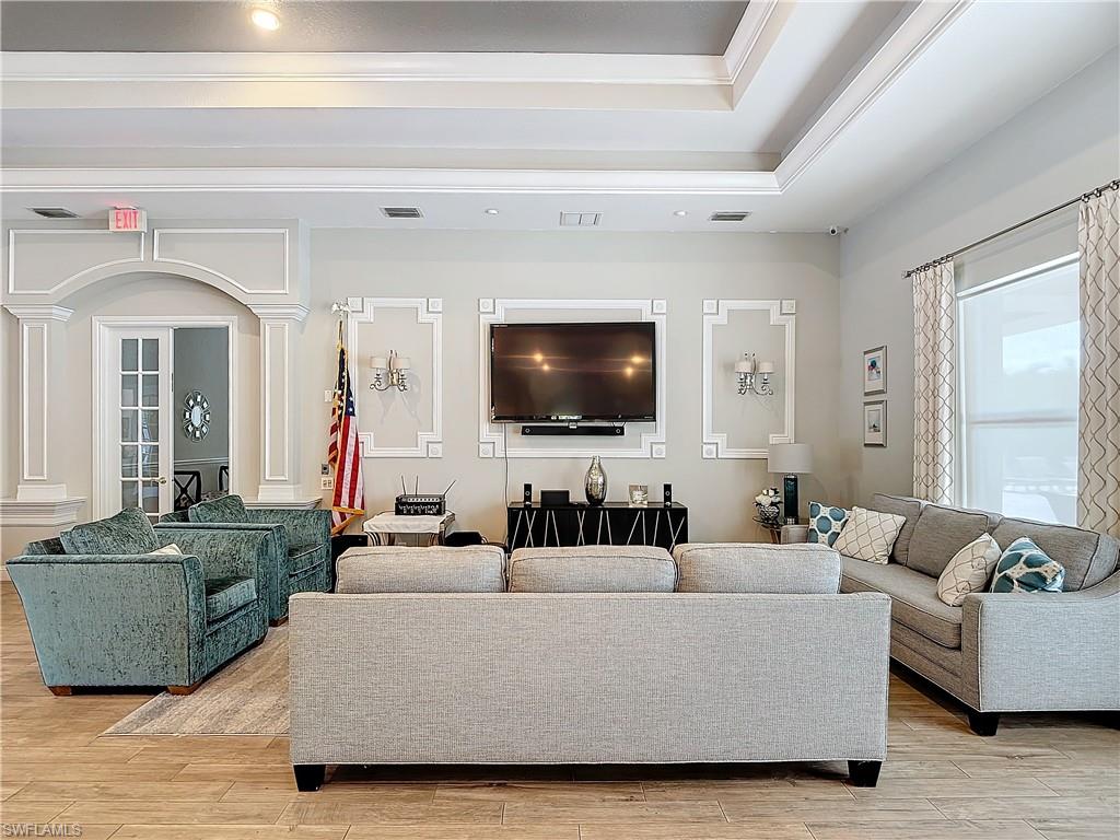 HEATHERSTONE - Residential