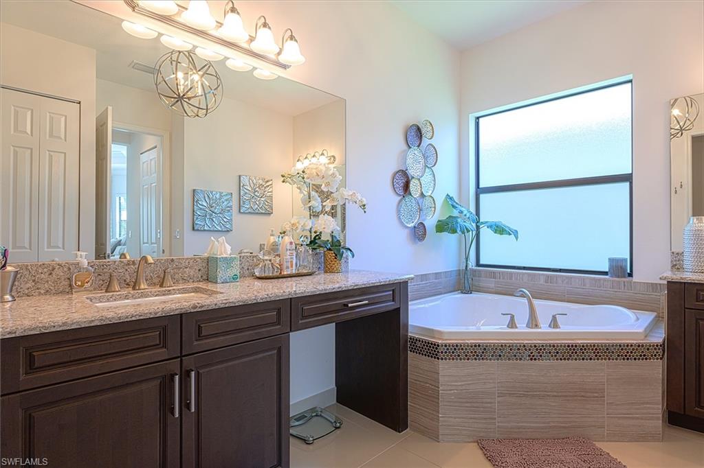 MARBELLA ISLES - Residential