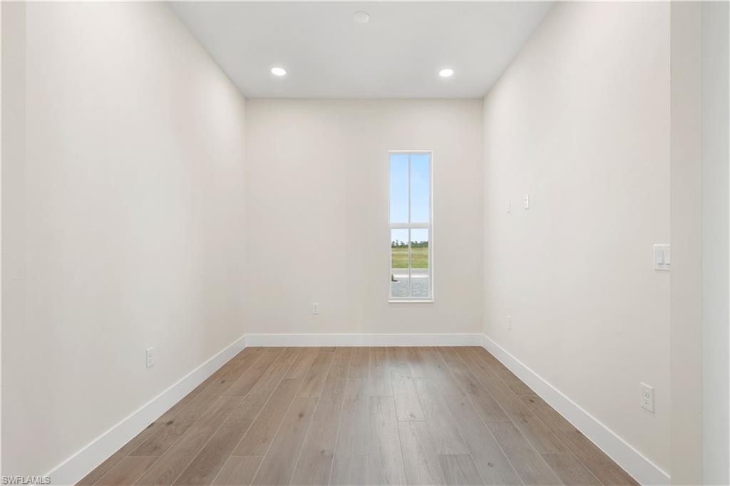 REGENCY - Residential