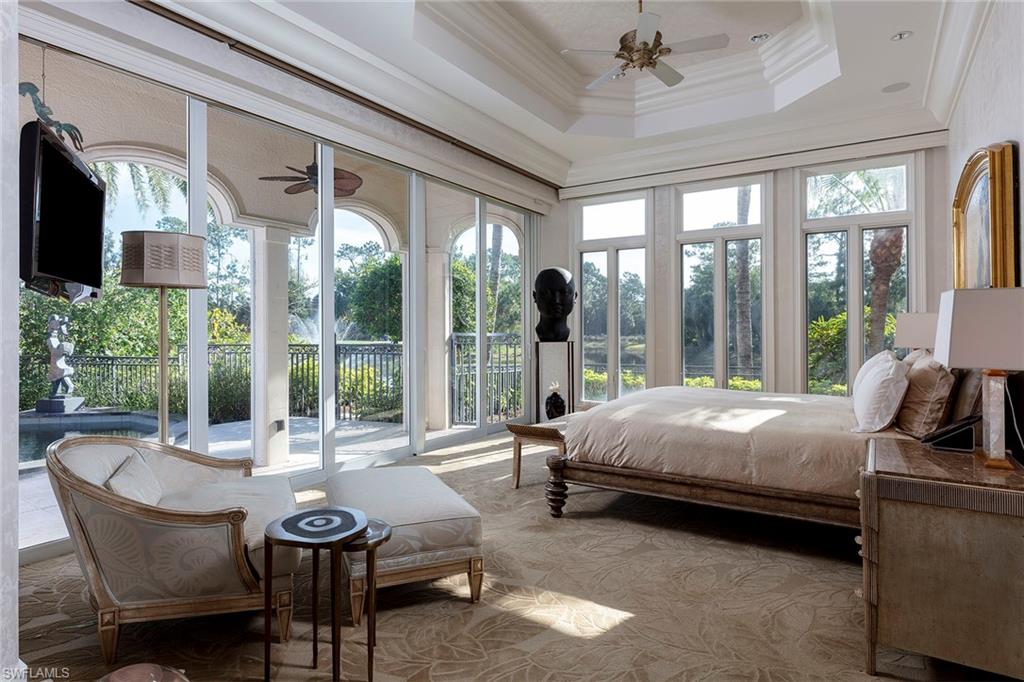 ESCADA AT TIBURON - Residential