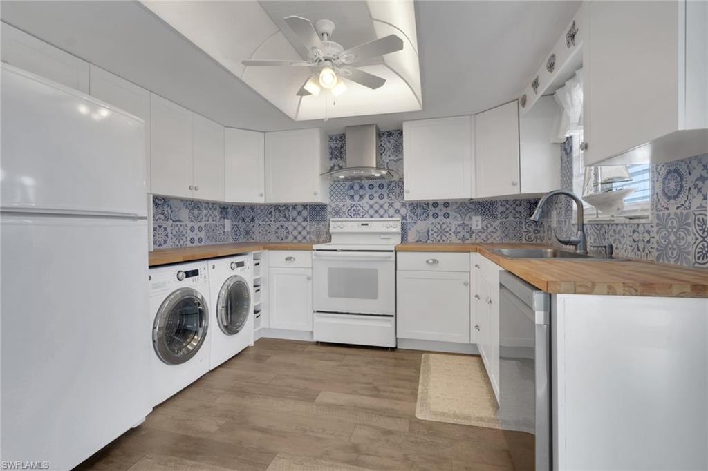 180 Cypress WAY E C218