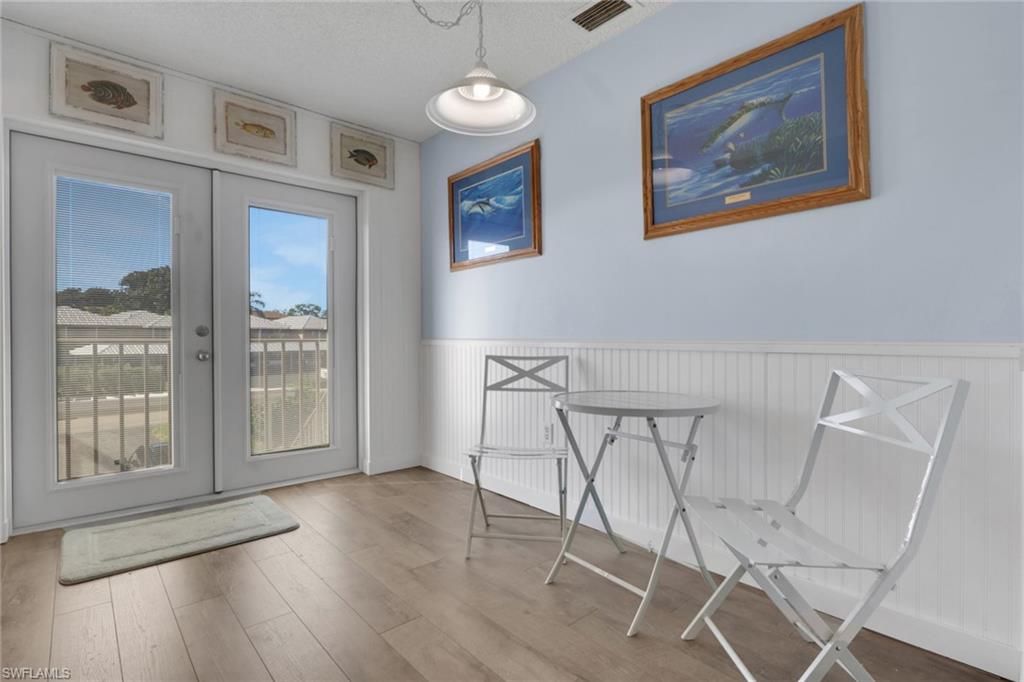 180 Cypress WAY E C218