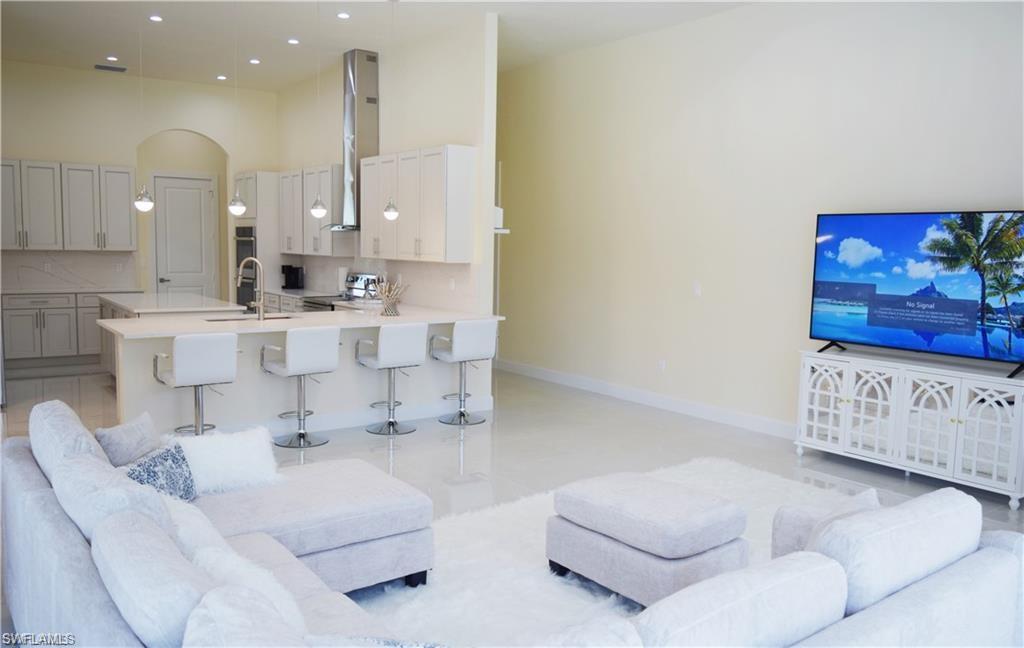 GOLDEN GATE ESTATES - Residential Lease