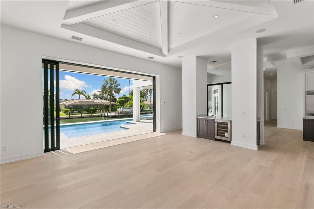 1285 Orange CT