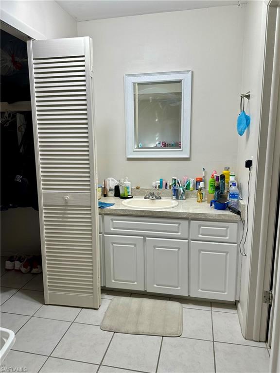 LOCHMOOR ON THE GREEN CONDO - Residential