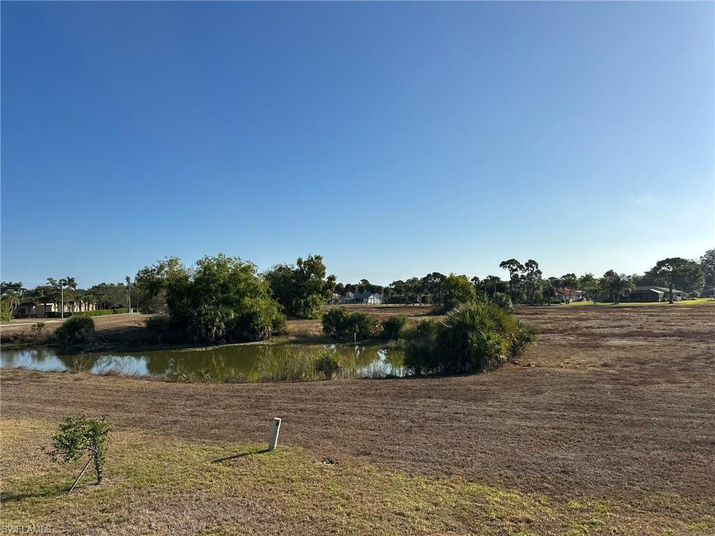 LOCHMOOR ON THE GREEN CONDO - Residential