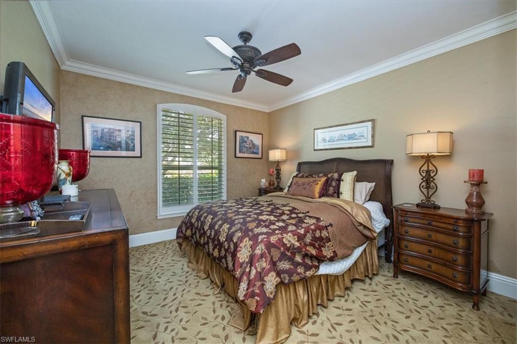 MOORINGS - Residential