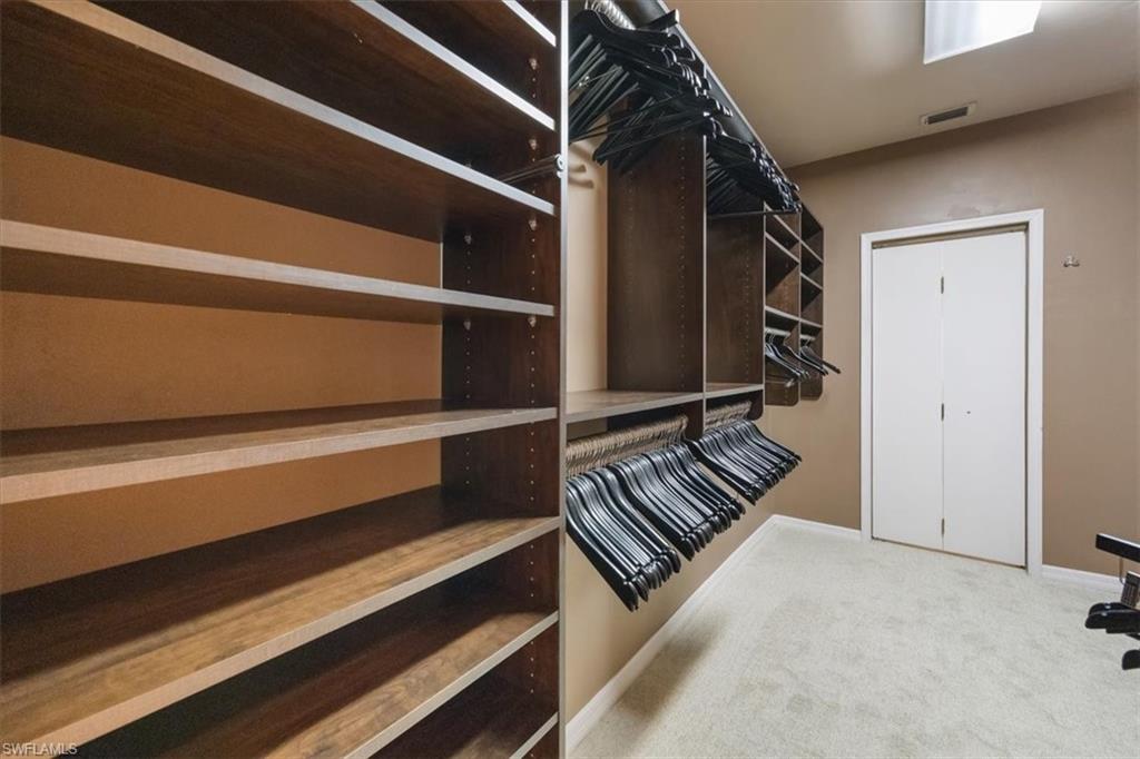 MOORINGS - Residential