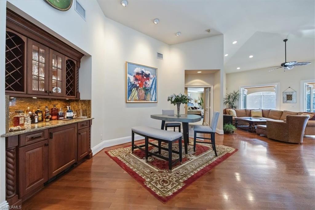 600 Port Side DR
