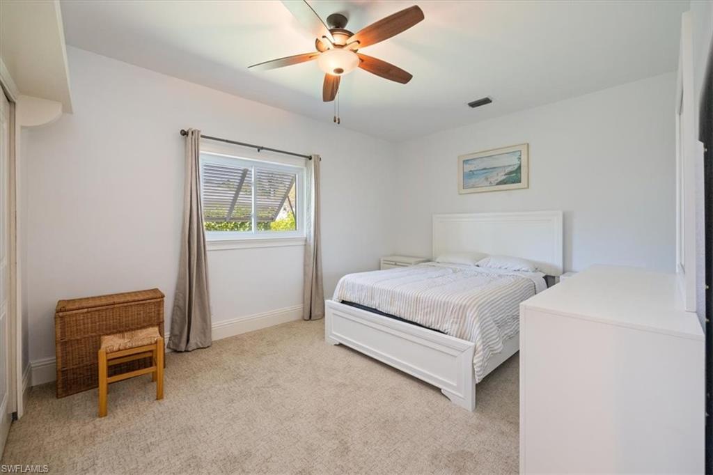 MOORINGS - Residential