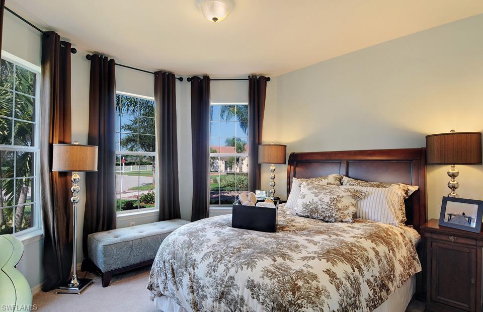 VILLAGE WALK OF BONITA SPRINGS - Residential