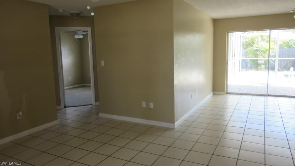 SAN CARLOS PARK - Residential