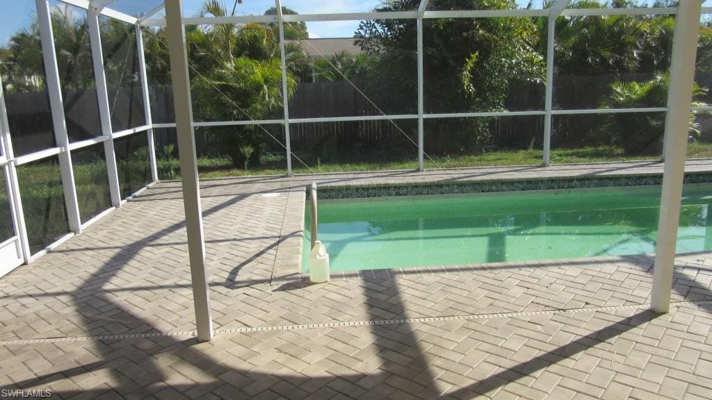 SAN CARLOS PARK - Residential