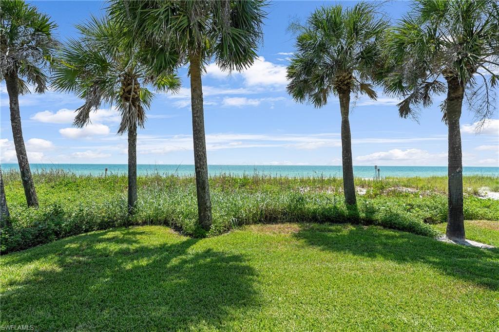 Photo of 10173 Gulf Shore DR, NAPLES, FL 34108 (MLS # 226024930)
