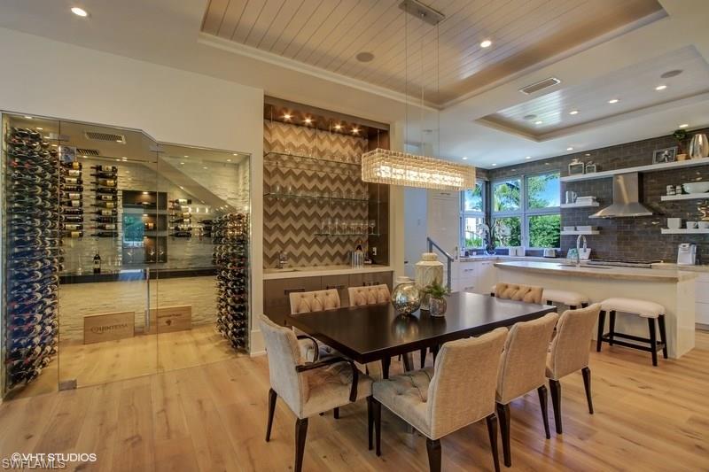 OLDE NAPLES - Residential