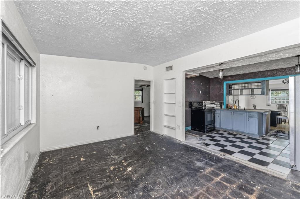 BROOKHILL - Residential