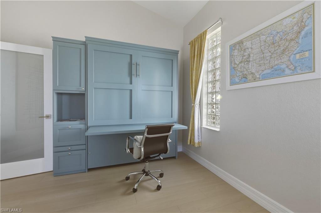 MARINERS COVE VILLAGE - Residential