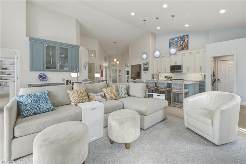 MARINERS COVE VILLAGE - Residential