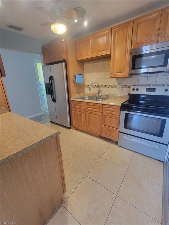 ORANGE GROVE PARK - Residential Lease