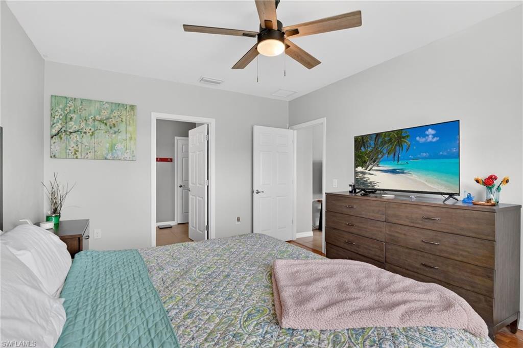 ENTRADA - Residential