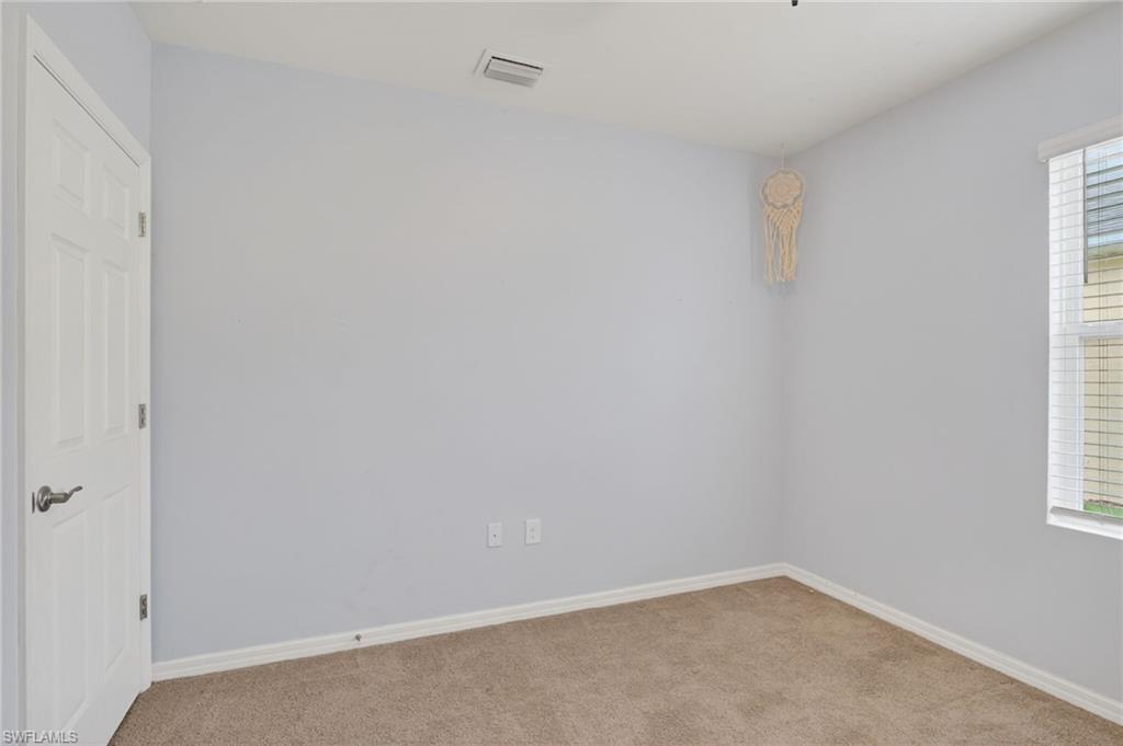 ENTRADA - Residential