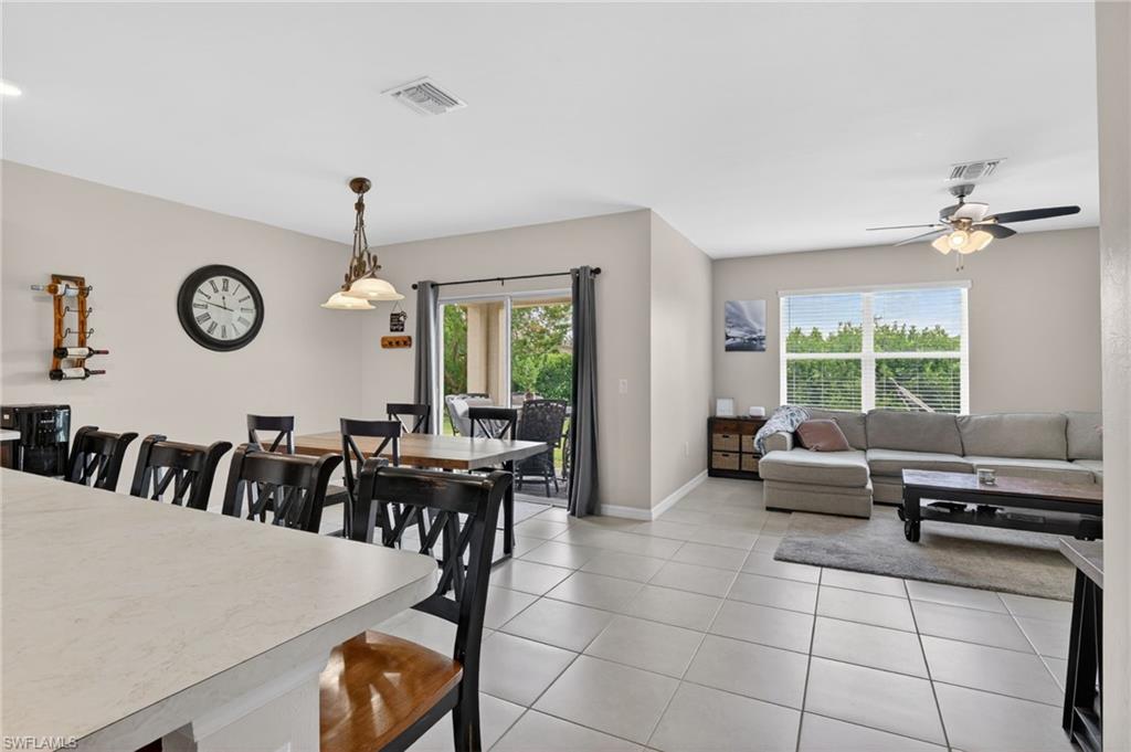 ENTRADA - Residential