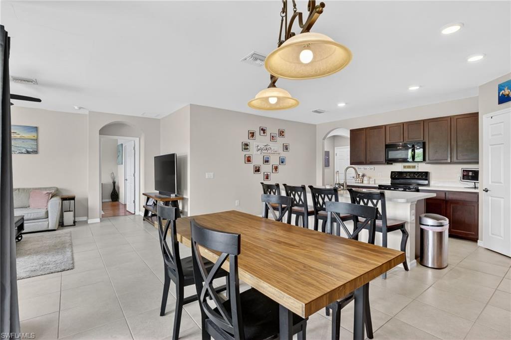 ENTRADA - Residential