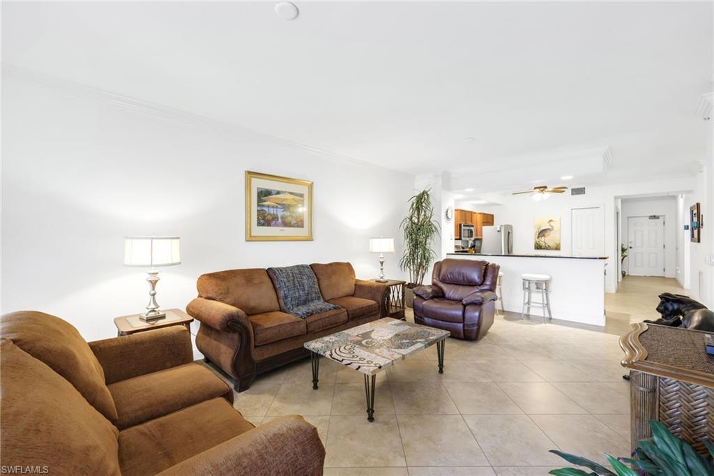 THE CARLYSLE - Residential Lease