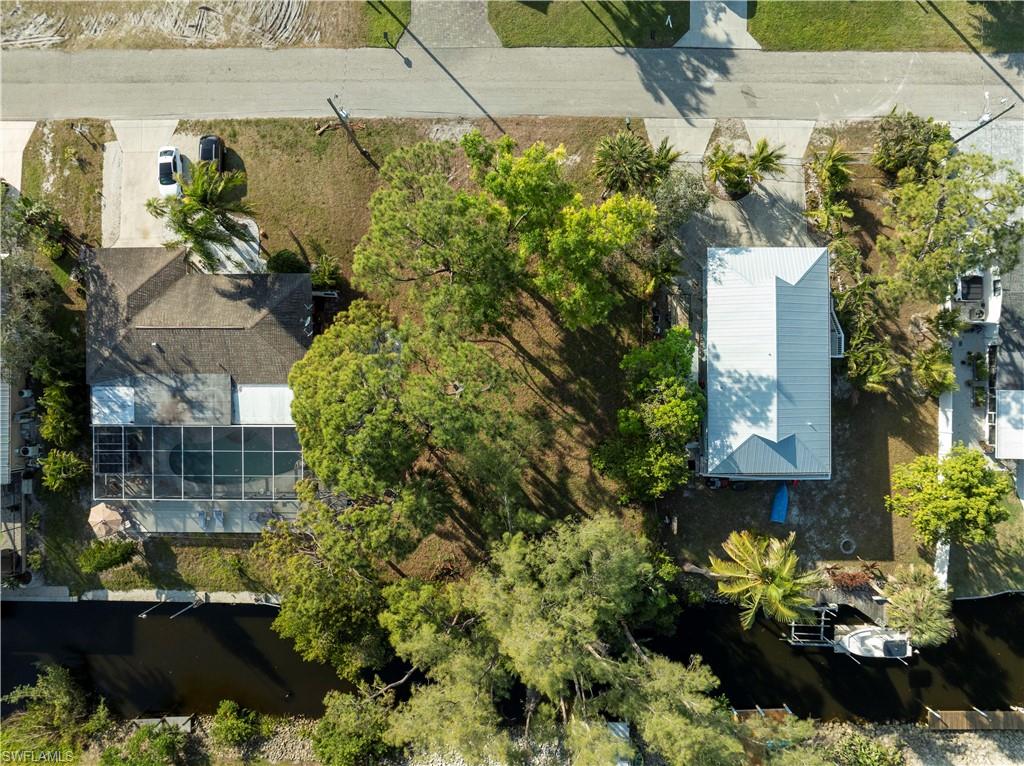 PIRATE'S COVE II - Land