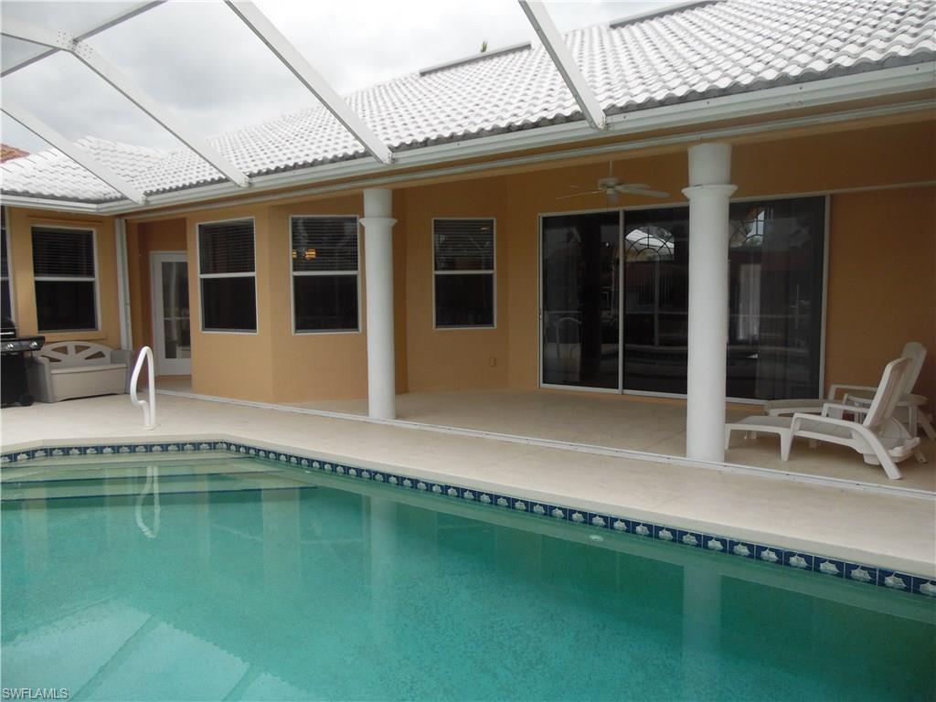 MARCO BEACH - Residential