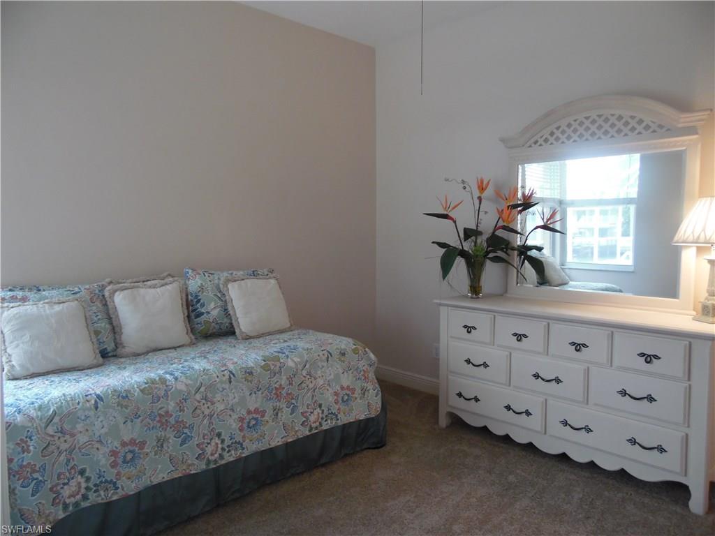 MARCO BEACH - Residential