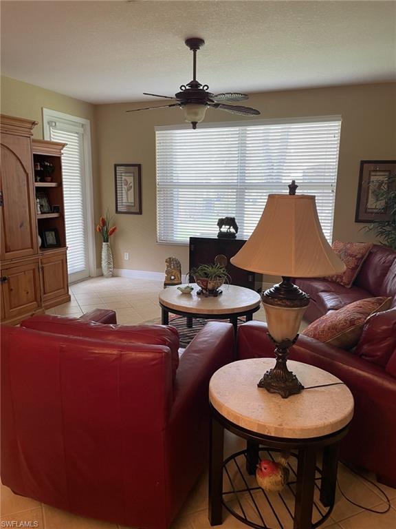 COLONNADE AT FORUM - Residential