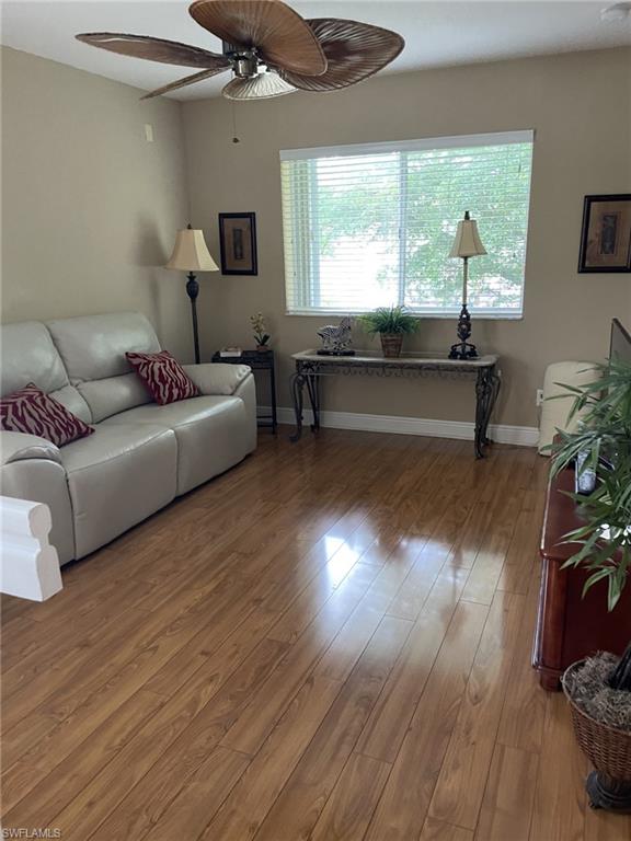 COLONNADE AT FORUM - Residential