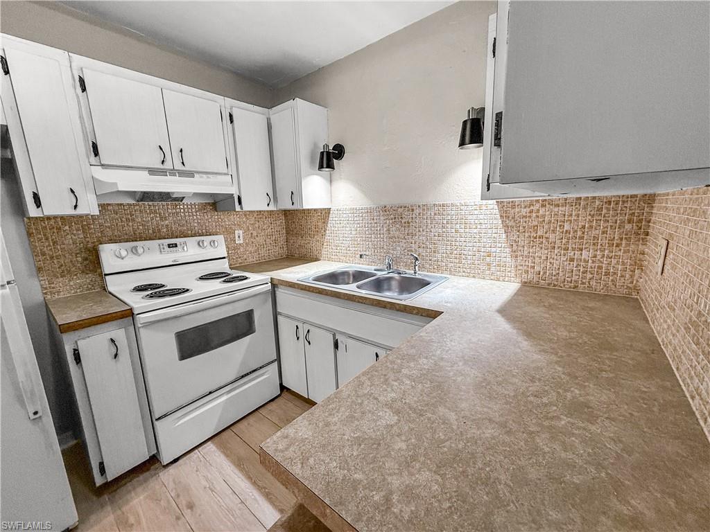 FORT MYERS - Residential Lease