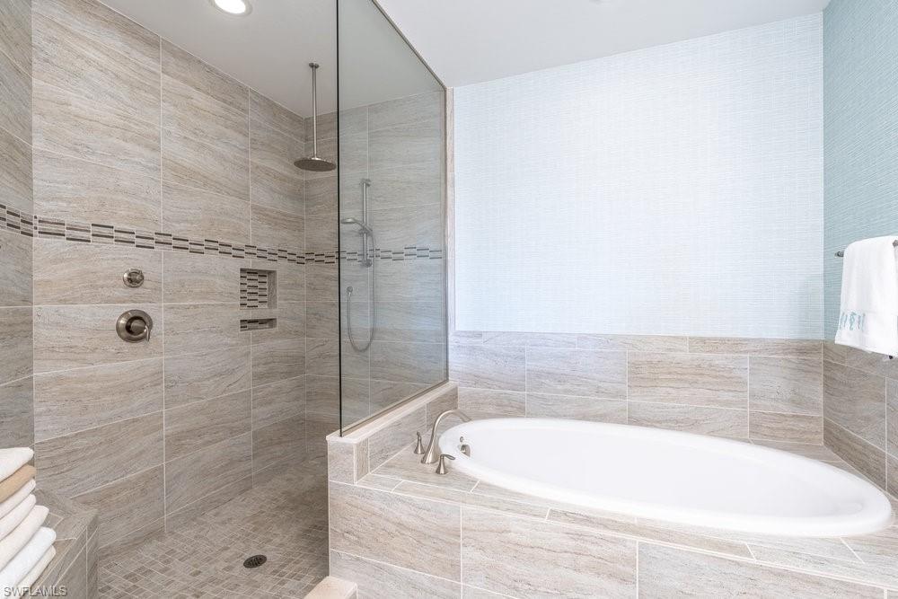 CARRARA - Residential