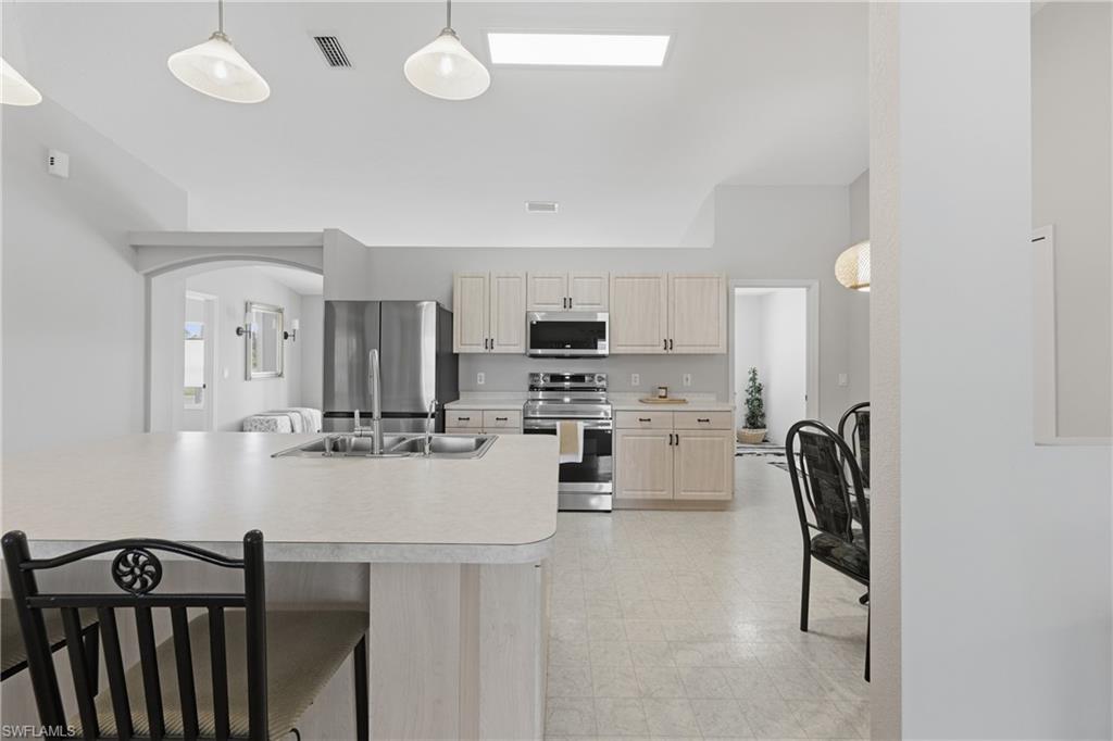 PORT CHARLOTTE - Residential